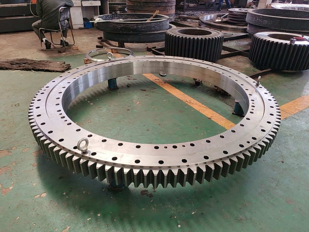 External Gear Slewing Bearing